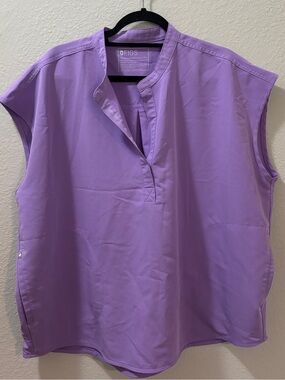 FIGS Rafaela Oversized Scrub Top Lavender Size XXL